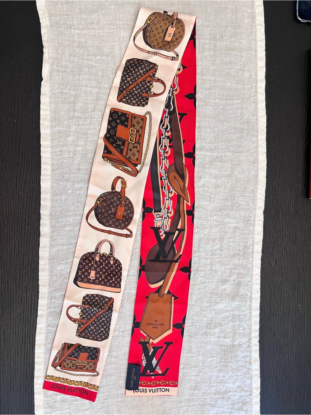 Louis Vuitton Bandeau Tribute To Silk Scarf